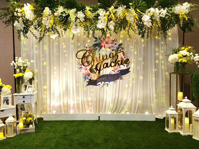 Mẫu background đám cưới đẹp 10