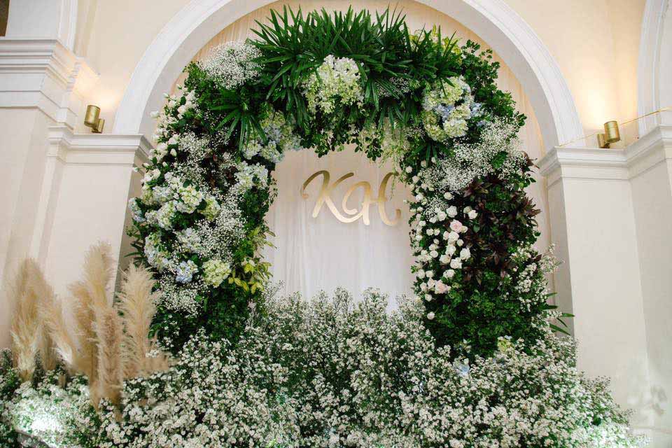 Mẫu background đám cưới đẹp 8