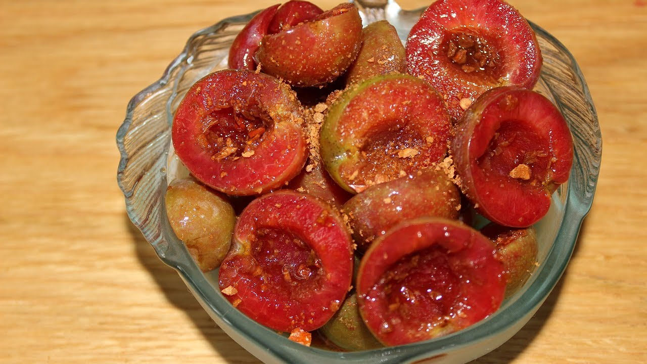 Mận lắc muối ớt