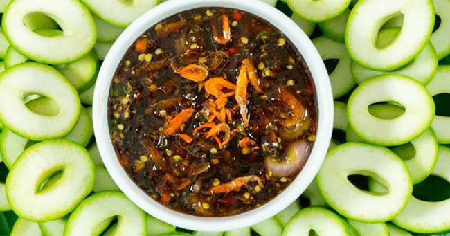 Hướng dẫn cách làm mắm ruốc chấm xoài non