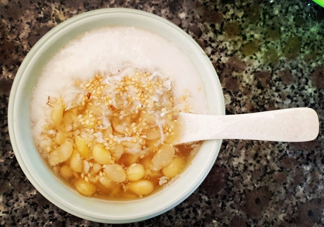 Chè đậu ván nước cốt dừa