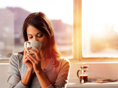 Nên uống cà phê khi nào? Có nên uống cafe trước khi ăn sáng không? Uống cà phê vào thời điểm nào là tốt nhất?