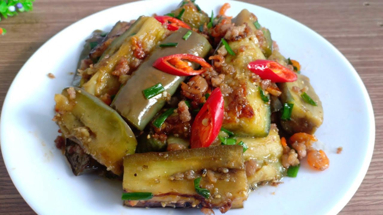 Hướng dẫn cách làm cà tím xào thịt băm