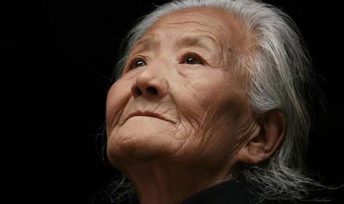 Hình ảnh mẹ già