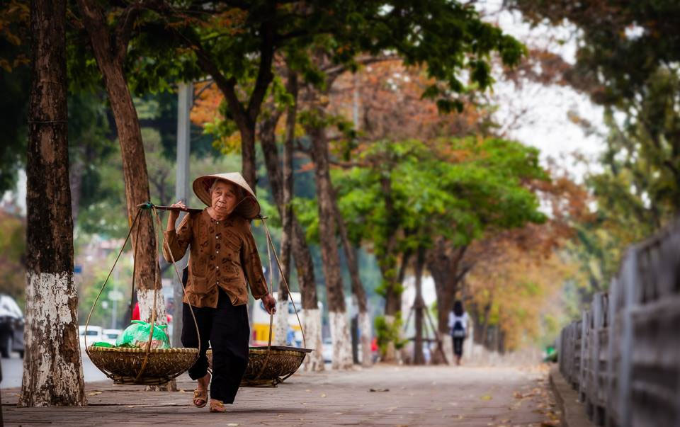 Hình ảnh mẹ tần tảo
