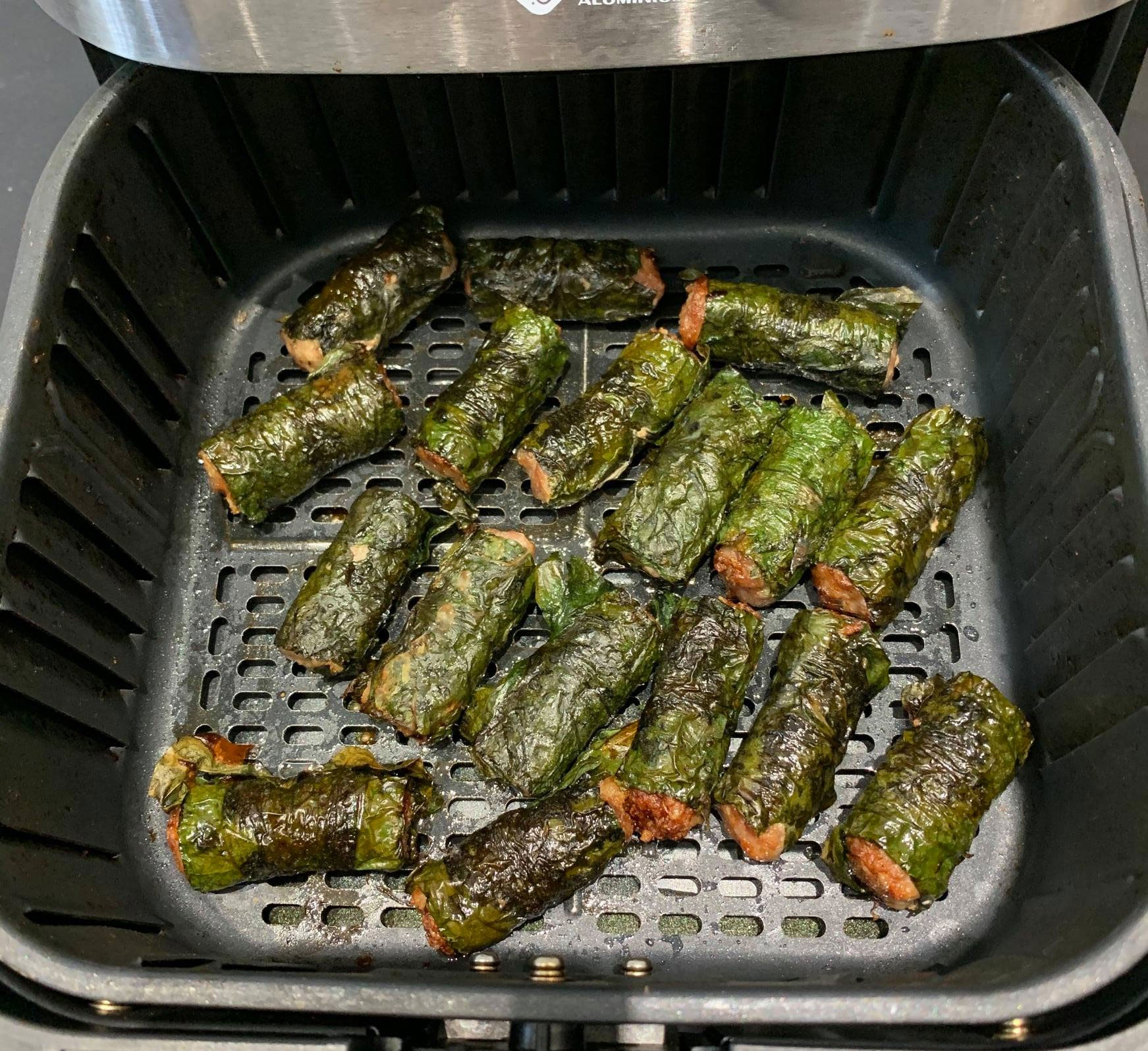 Bò nướng lá lốt bằng nồi chiên Bò nướng lá lốt bằng nồi chiên