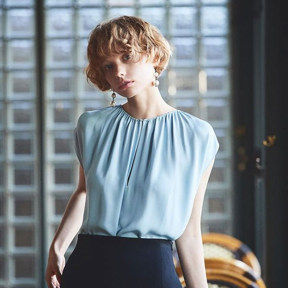 Các mẫu cổ áo đẹp Các mẫu cổ áo đẹp