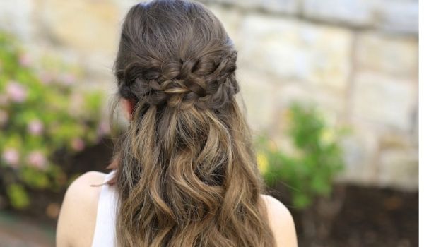 Kiểu tóc đi đám cưới