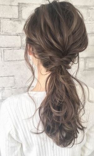 Kiểu tóc đi đám cưới