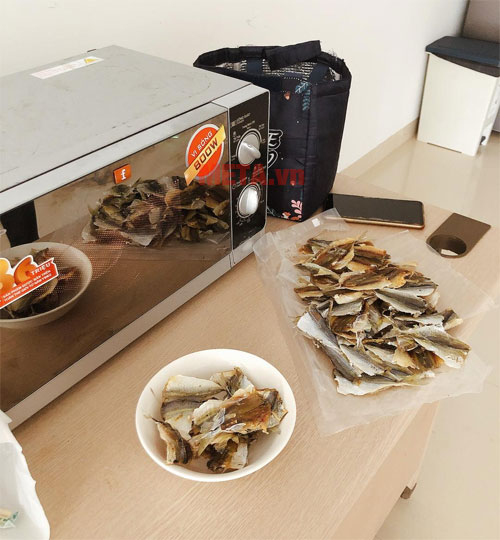 Chuẩn bị nướng cá Chuẩn bị nướng cá