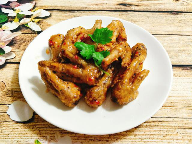 Hướng dẫn cách làm chân gà chiên mắm