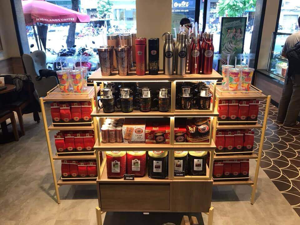 Gian cà phê đóng gói của Highlands Coffee Gian cà phê đóng gói của Highlands Coffee