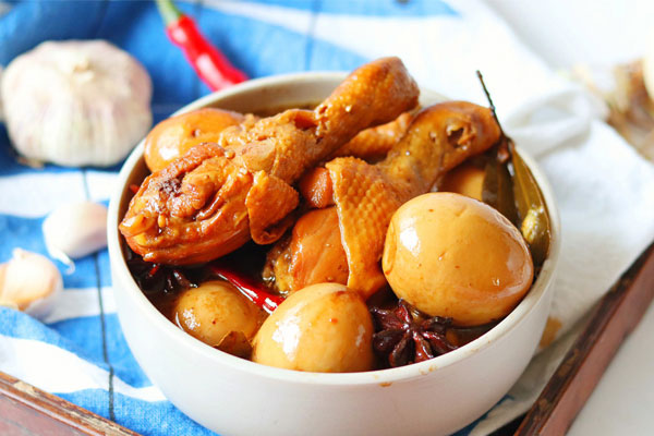 Đùi gà kho trứng Đùi gà kho trứng