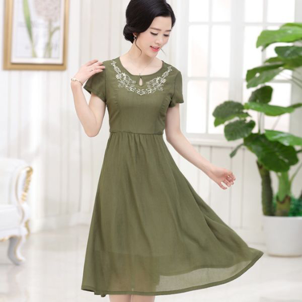 Mẫu đầm trung niên đẹp nhất hiện nay Mẫu đầm trung niên đẹp nhất hiện nay