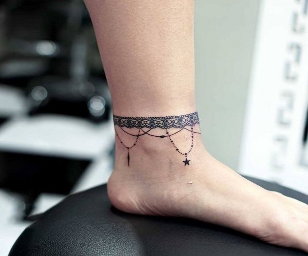 Hình xăm vòng chân