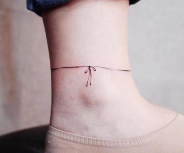 Hình xăm vòng chân
