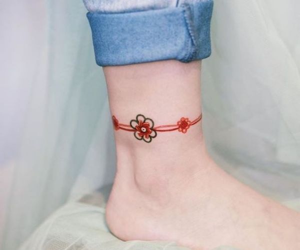Hình xăm vòng chân