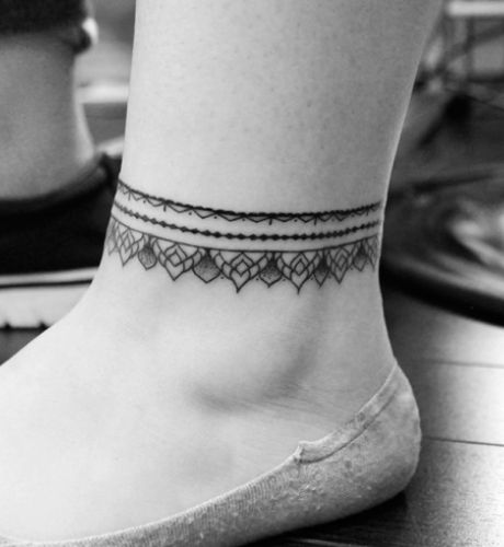 Hình xăm vòng chân
