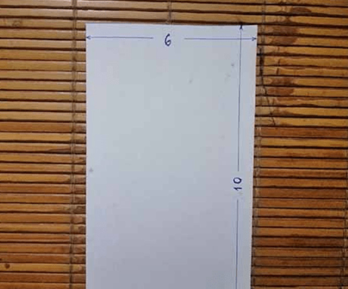 Bạn cắt giấy thành 5 tờ giấy có kích thước khoảng 6 x 10cm Bạn cắt giấy thành 5 tờ giấy có kích thước khoảng 6 x 10cm
