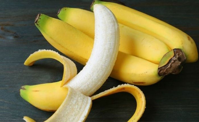 sau sinh ăn quả gì