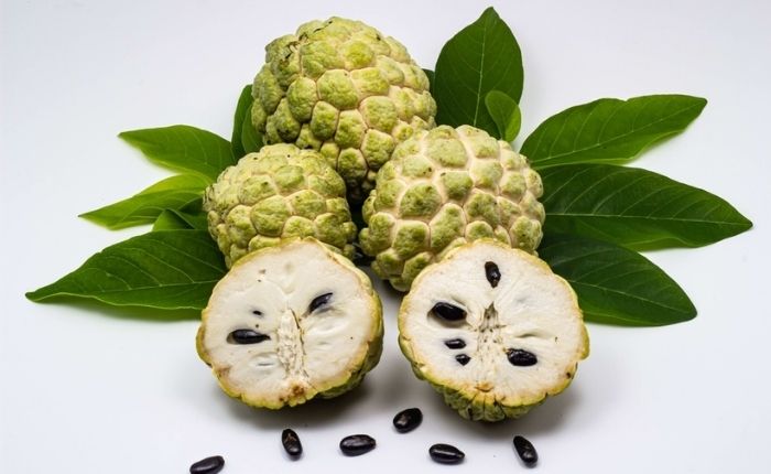 sau sinh ăn quả gì