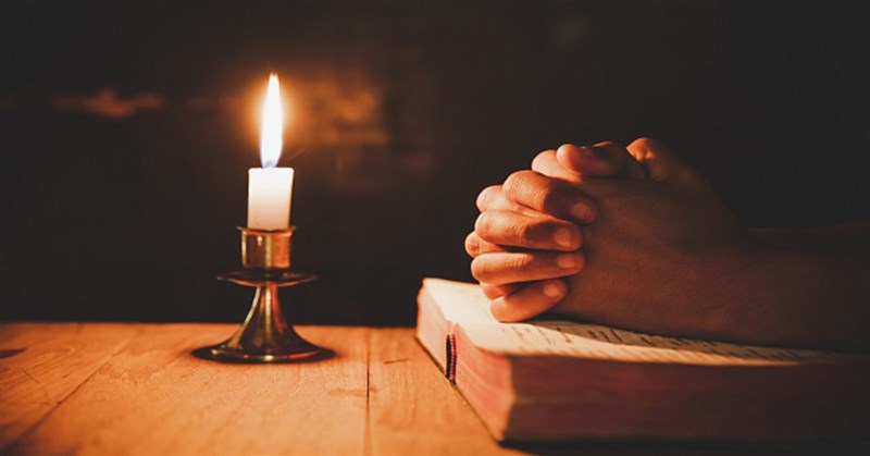 15 Lời cầu nguyện cho người đã khuất hay, ý nghĩa nhất