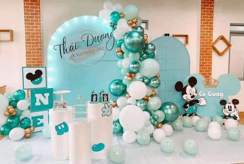 Mẫu background sinh nhật cho bé 8