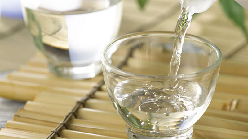 Cách đuổi tổ ong bằng giấm Cách đuổi tổ ong bằng giấm