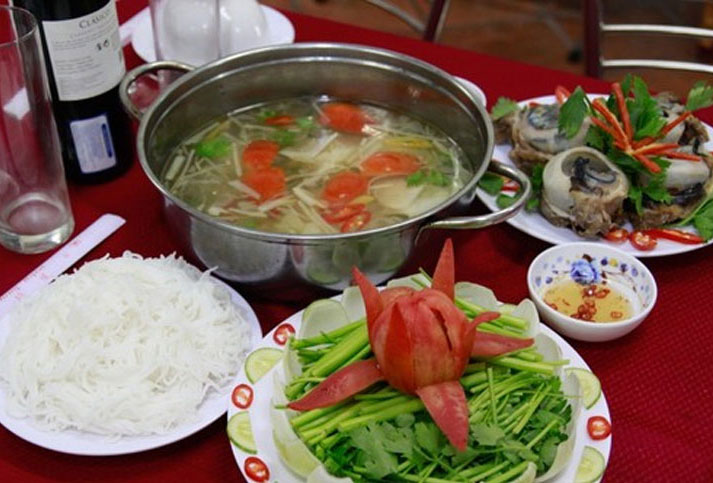 Mắt cá ngừ đại dương nấu lẩu