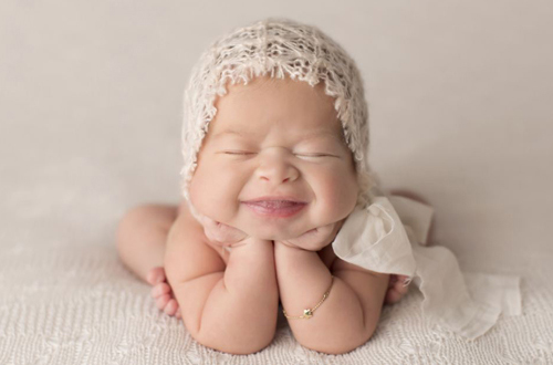 Stt đáng yêu khi đăng ảnh em bé