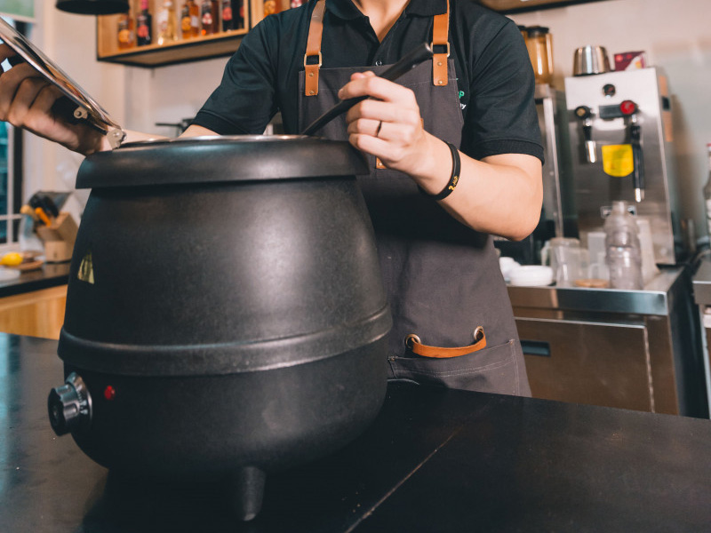 Sử dụng nồi ủ trân châu sẽ giúp tiết kiệm thời gian, công sức