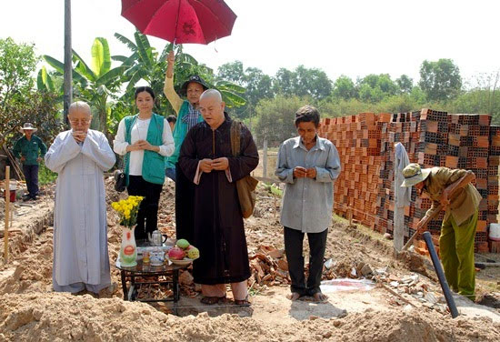 Mời các bạn cùng xem các bước tiến hành lễ động thổ Các bước tiến hành lễ động thổ