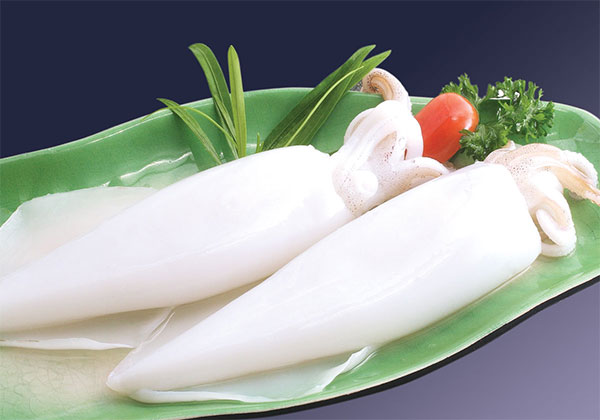 Đầu năm mọi người thường kiêng ăn mực vì sợ đen 7 món đồ kiêng kỵ không nên tặng ngày Tết