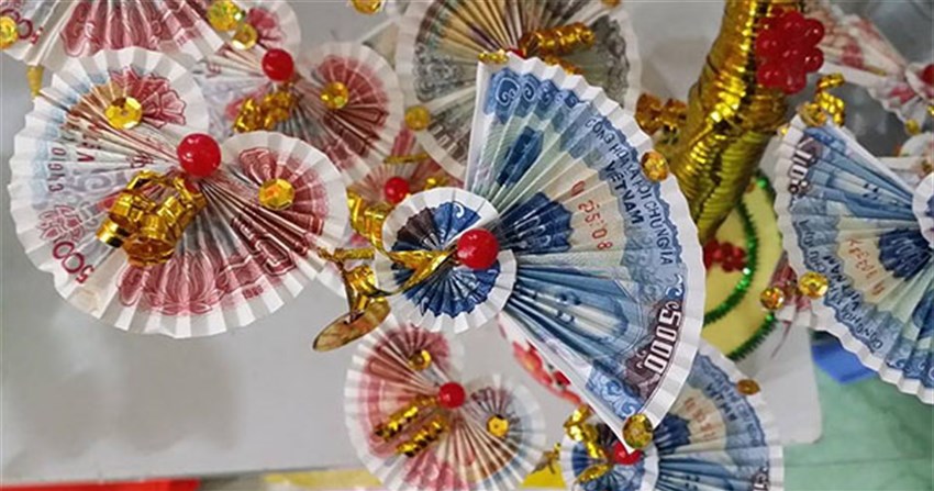 Cách làm cây tài lộc bằng tiền thật cực đẹp trang trí Tết