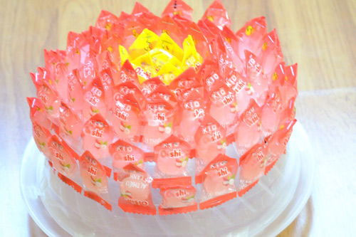 Cách làm hoa sen bằng kẹo trang trí Tết