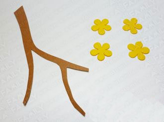 Cách làm phong bao lì xì hình hoa mai cực đẹp đón Tết