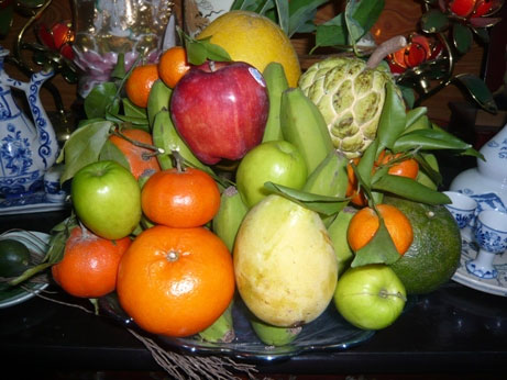 Không nên chọn mua qủa quá chín Những sai lầm cần tránh khi bày mâm ngũ quả ngày Tết