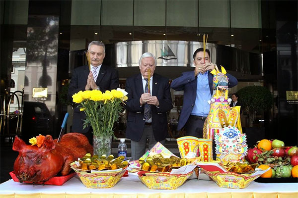 Bài văn khấn khai trương cửa hàng công ty