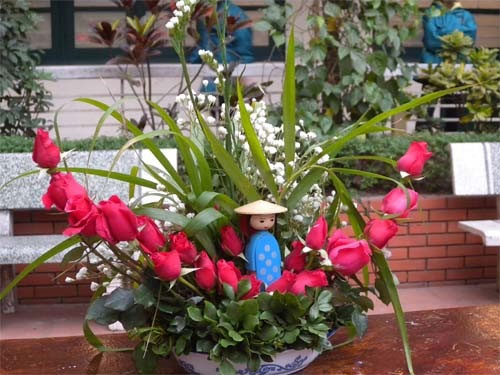 Tổng hợp mẫu cắm hoa đẹp cho ngày Quốc tế Phụ nữ