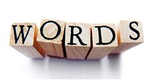 Cách xóa khoảng trắng trong văn bản Word
