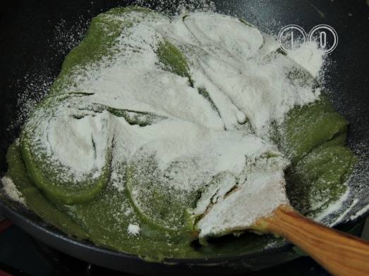 Cách làm nhân bánh Trung thu đậu xanh lá dứa Cách làm nhân bánh Trung thu đủ các loại