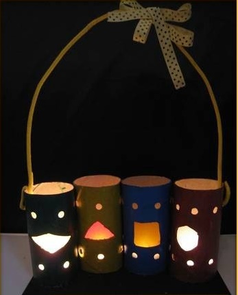 Cách làm đèn lồng bằng lõi giấy vệ sinh 