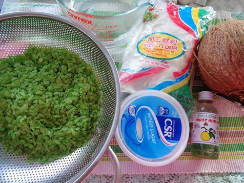 Hướng dẫn làm bánh Trung thu dẻo nhân cốm  Cách làm bánh trung thu dẻo nhân cốm ai cũng khen ngon