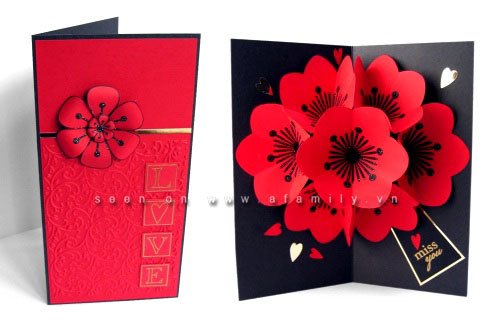 Thành phẩm là những tấm thiệt vô cùng đẹp mắt Cách làm thiệp hoa 3D sinh động tặng mẹ ngày 20/10