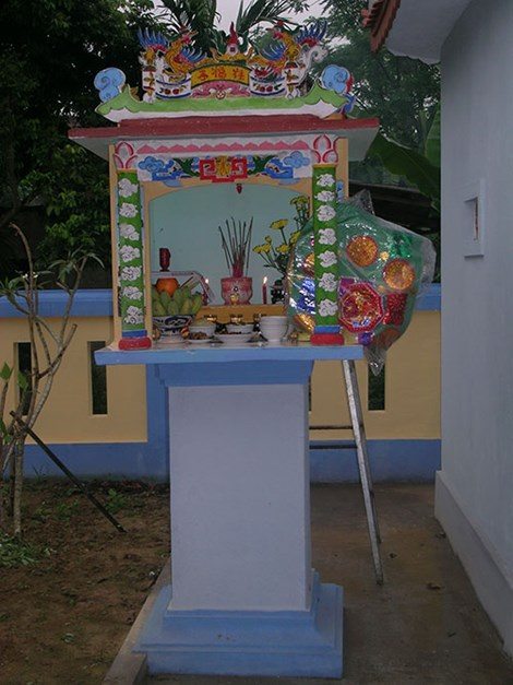 Văn khấn Tiền Chủ Văn khấn cây hương ngoài trời