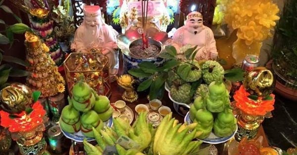 Văn khấn chuyển bàn thờ thần Tài