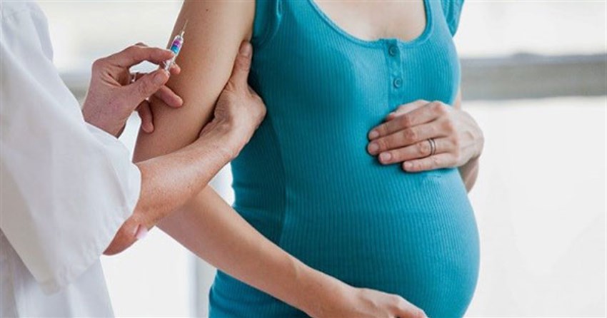 Bà bầu có nên đi lễ chùa đầu năm