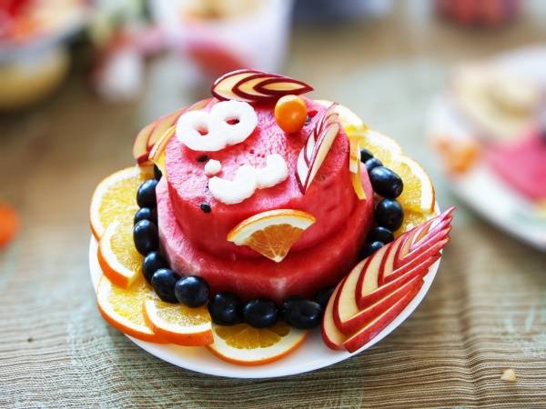 Trang trí đĩa trái cây đẹp