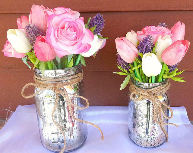 Cách cắm hoa tròn lọ thủy tinh