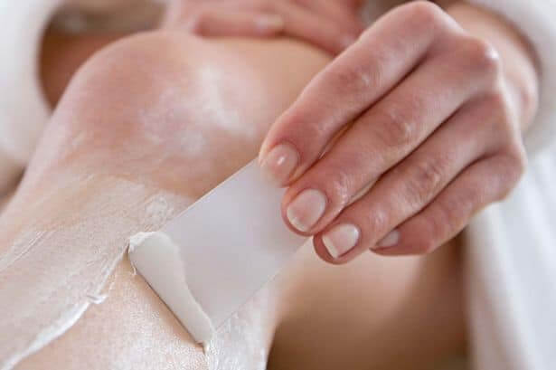 Cách tẩy lông nách ở tuổi dậy thì bằng kem tẩy lông